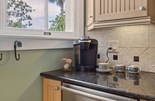 Lincolnville Condo | Historic Downtown Luxury 2/2 Condo