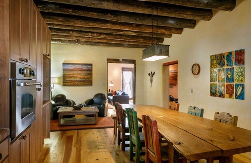 Historic Eastside House | Historic East side. Peaceful garden. Walk to the Plaza & Canyon Rd