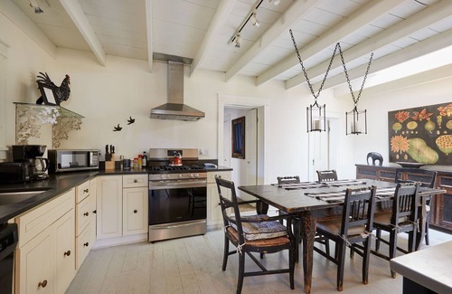 Historic Eastside House | Historic Eastside home - short walk to Plaza and Canyon Road