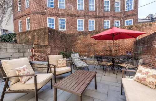 Upper Fells Point House | Historic Fells Point Home Steps From Waterfront