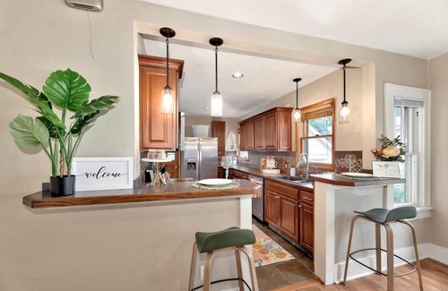 Wichita Cottage | Historic Former Shotgun Home with outback game room Hot Tun Jan 2023