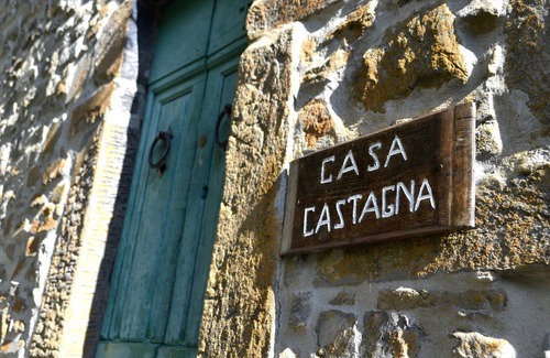 Granaglione Cottage | Historic hillside cottage in Tuscan Appennines