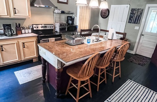 The Point House | Historic Home in the Heart of Downtown Beaufort's 'Old Point'
