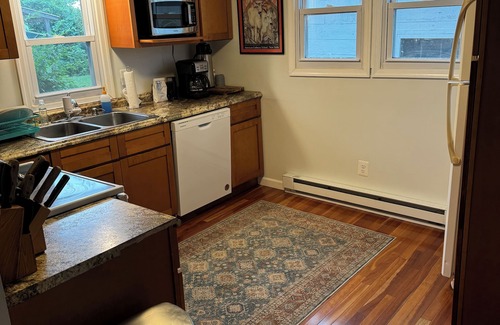 Ewell House | Historic home on Smith Island w/dock!