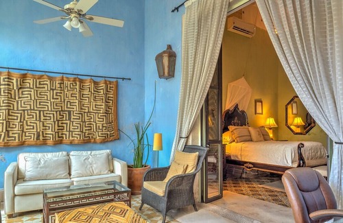 Barrio de Santiago House | Historic Home with Pool in Colonia Santiago - Centro
