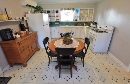 Hatteras House | Historic Homeplace in the Heart of Hatteras Village