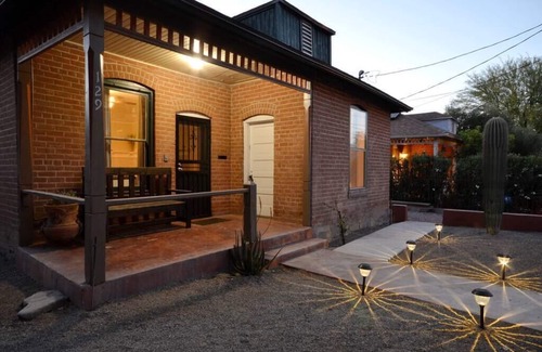 Iron Horse House | Historic Iron Horse Downtown Home and Guest Home