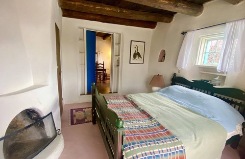 Taos House | Historic La Cumbre - Sipapu Field Station