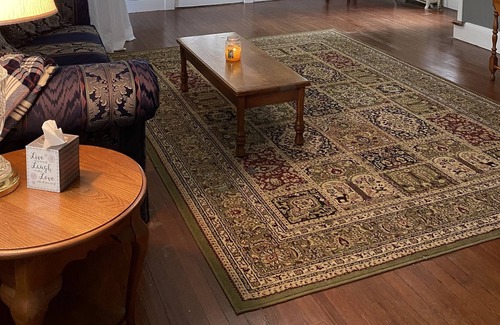 Warrenton Apartment | Historic Manor Circa “1855” Private Apartment Entrance with Full Kitchen