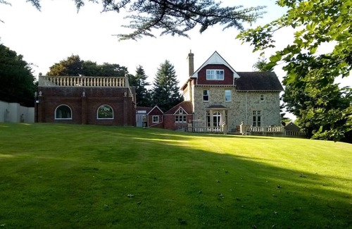 Higham House | Historic Manor House - Sleeps 16 - Pool & Hot Tub