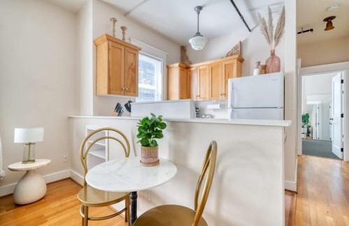 Mississippi District Apartment | Historic Mississippi - Live Music & Local Shops