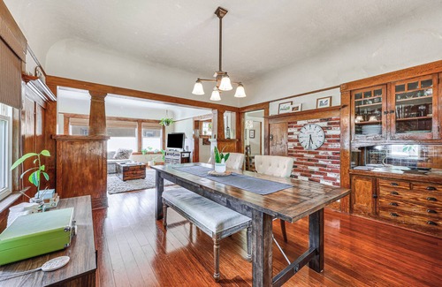 Napa House | Historic Napa Home w/Fenced Yard & Fire Pit!