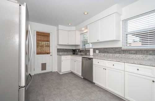 Park Hills House | Historic Park Hills Cottage – Walk to Devou Park, 10 Min to Downtown Cincinnati