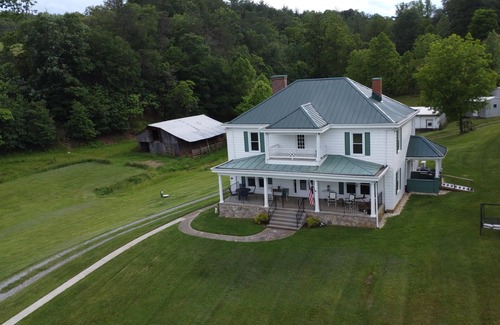 Boones Mill Other | Historic Pre-Civil War Log Farmhouse in the Country with Creek access.