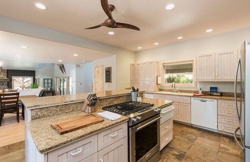 Cortez House | Historic Renovated Home on 300 Acre Ranch - Hot Tub/Pool Table/Trails