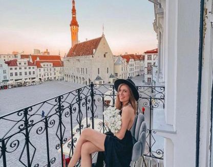 Old Town Apartment | Historic Residence Apartments at Old Town