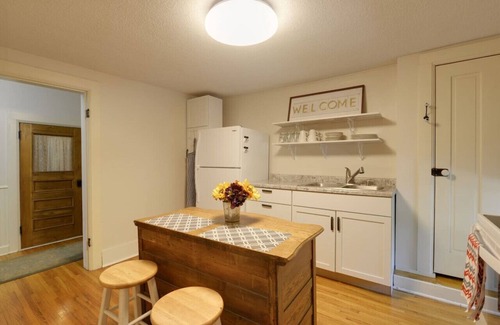 Hastings Apartment | Historic Retreat in Hastings - Blocks to Downtown