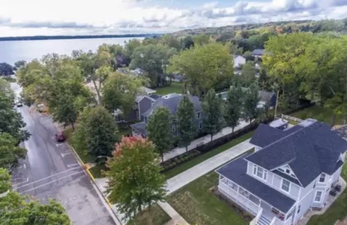 Lake Geneva House | Historic Retreat - steps from the Lake and Downtown