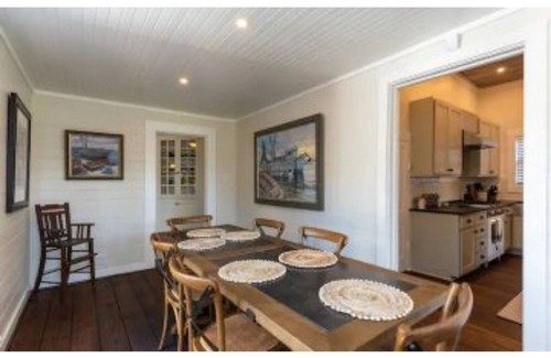 Olde Town Cottage | Historic River Cottage in the heart of Old Town Bluffton
