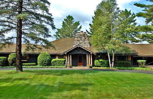 Lake Placid House | HISTORIC RIVER RANCH LAKE PLACID WITH SPECTACULAR MOUNTAIN VIEWS STR-200325
