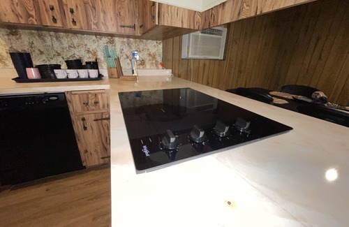 Ocala Cabin | “Historic Route 66 Cabin in Downtown Ocala”