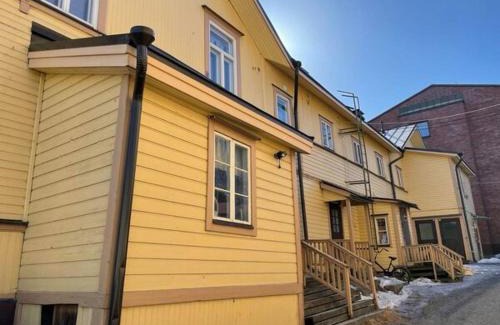 Vaasa Apartment | Historic SELF-SERVICE apartment in downtown Vaasa