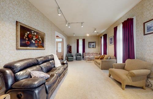 Penn Yan House | Historic Sensation