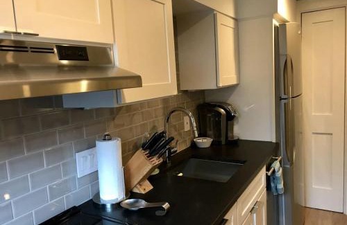 Le Droit Park Apartment | Historic ShawLeDroit Park Gem - 1 Bedroom on U St
