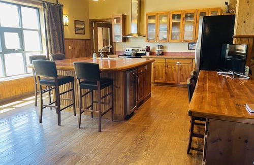 Westcliffe Apartment | Historic Silverado Suite Westcliffe