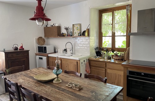 Carlux Villa | Historic stone house sharing ramparts of 11th century castle in Dordogne Val