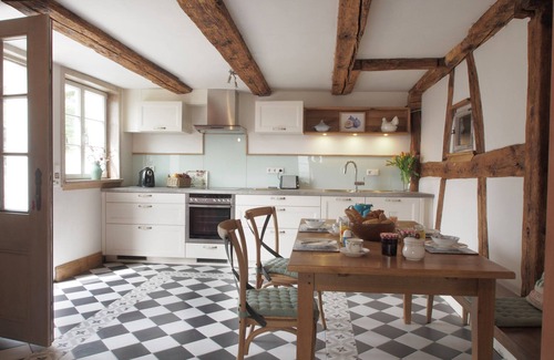 Ohningen Apartment | Historic timbered house with panoramic sea view, 200 m from the lake