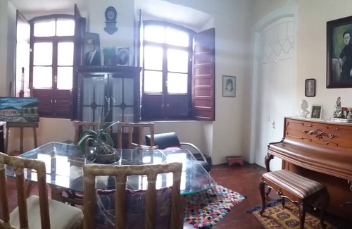 Paranagua Villa | Historic Tricentennial House in Paranaguá