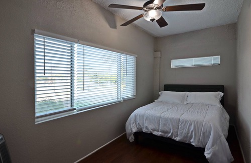 West University Apartment | Historic University Blvd 2BR - #14- Free Parking