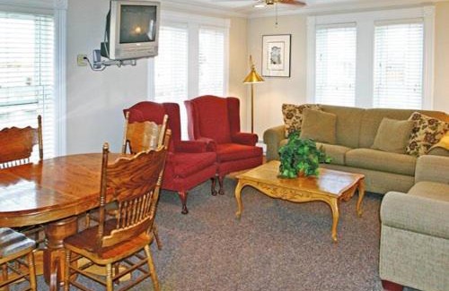 North Park City Apartment | Historic Victorian Themed Vacation Condos in Park City
