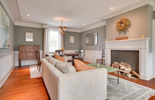 Boonsboro House | Historic Waterfront Retreat with Grill in Hagerstown