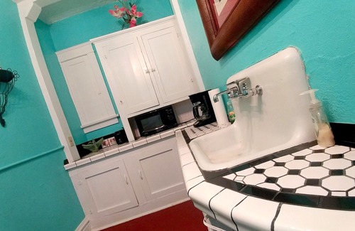 Pawhuska Hotel | Historic Whiting Hotel Suites