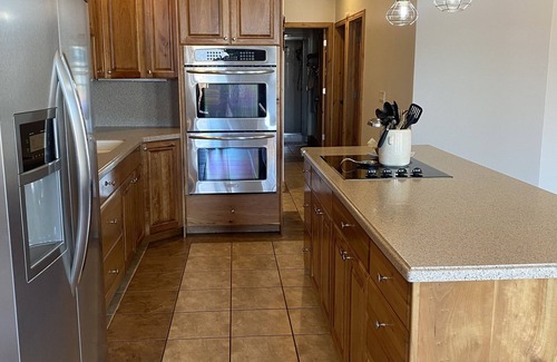 Ogden Apartment | Historical 25th St. Loft Apt