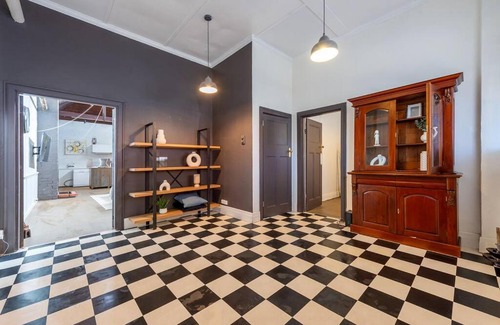 Nhill House | Historical Building dating back to 1900