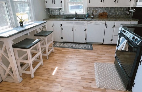 Waupaca House | Historical House close to the Chain O Lakes, Crystal River, hiking & shops