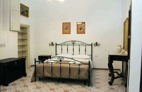 Lecce Historic Center Bed & Breakfast | Historical house Palazzo Sambiasi
