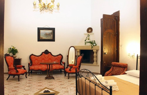 Lecce Historic Center Bed & Breakfast | Historical house Palazzo Sambiasi