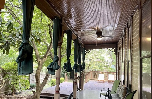 Woodward Heights House | Historical Villa w/hot tub-1block from Rupp