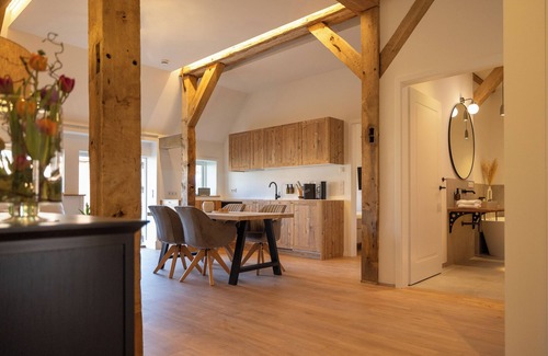 Ratekau Apartment | Historisches Ferienloft Nahe des Timmendorfer Strands