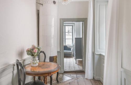 Gamla Stan Apartment | Historisk lägenhet i gamla stan