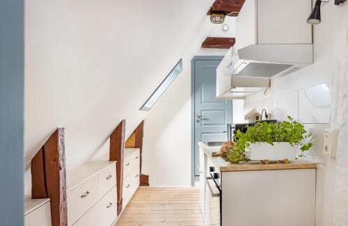 Gamla Stan Apartment | Historisk takvåning i gamla stan