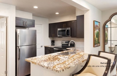 Las Vegas Villa | Hit the Jackpot! Come & Escape in Luxury Your Ultimate Las Vegas Retreat Awaits!
