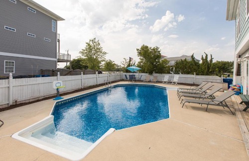 Sandbridge House | Hit The Surf (formerly Always Summer) Home