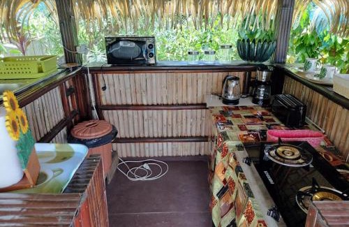 Faaa House | HITIRERE LODGE