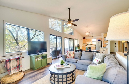 Unaka Cottage | Hiwassee Lake Access: Pet-friendly Cabin w/Views!