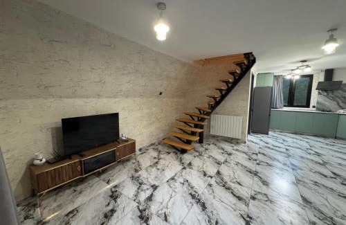 Borjomi Apartment | Hiyadel balcony